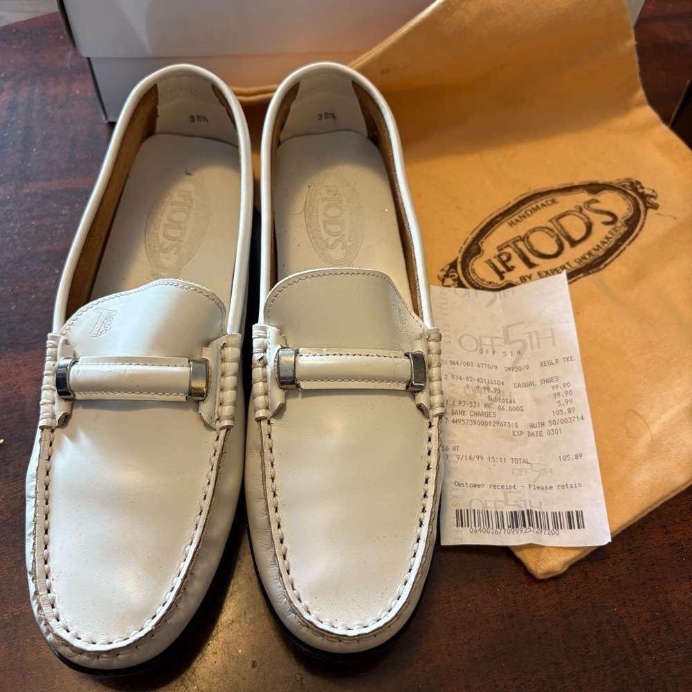 Tod's Elegant White Leather Loafers for Men